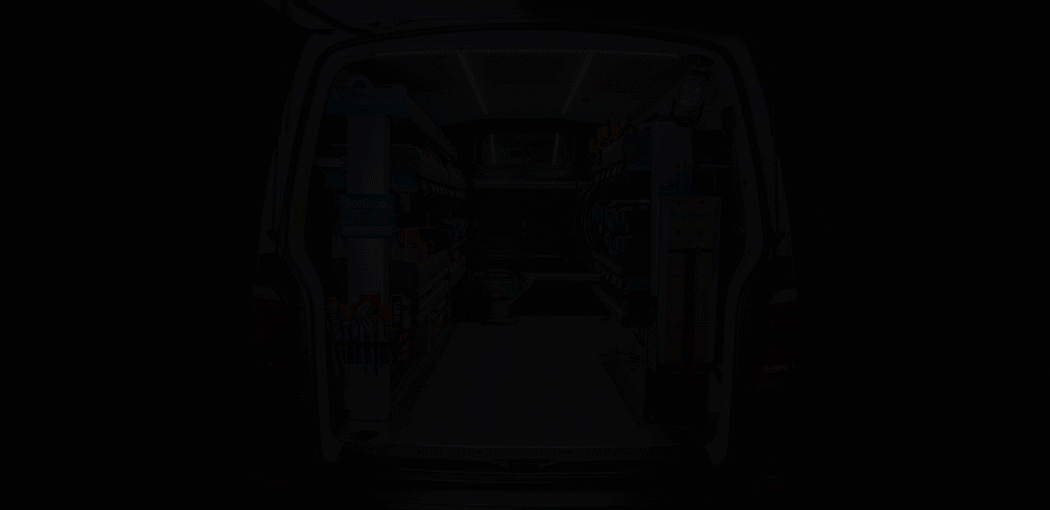 Aménagement de véhicule utilitaire pour l'agencement et l'équipement de fourgon et fourgonnette d'artisan et entreprise avec le système d'étagère SR5, Globelsyt 4, FR5 et Jumbo  Unit. Configuration sur mesure par Espace V.U Sarl station Sortimo by Gruau à Bordeaux en Gironde, Dordogne, Charente, Charente-Maritime, Lot-et-Garonne.