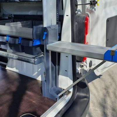 Aménagement d'un Expert standard pour un technicien de maintenance, poseur en Gironde et Charente, Charente-Maritime.